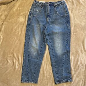 FRAYED Barrel Cropped Women's Jeans size 28